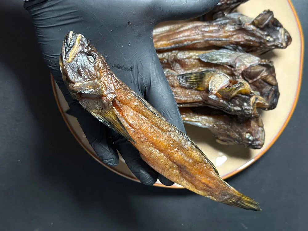 Dried Baltic goby (not gutted)