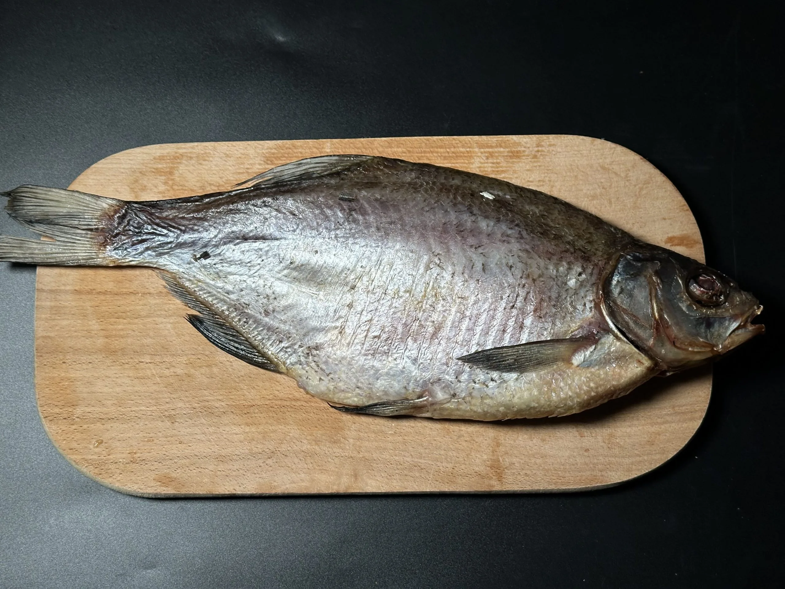 Bream dried with caviar large