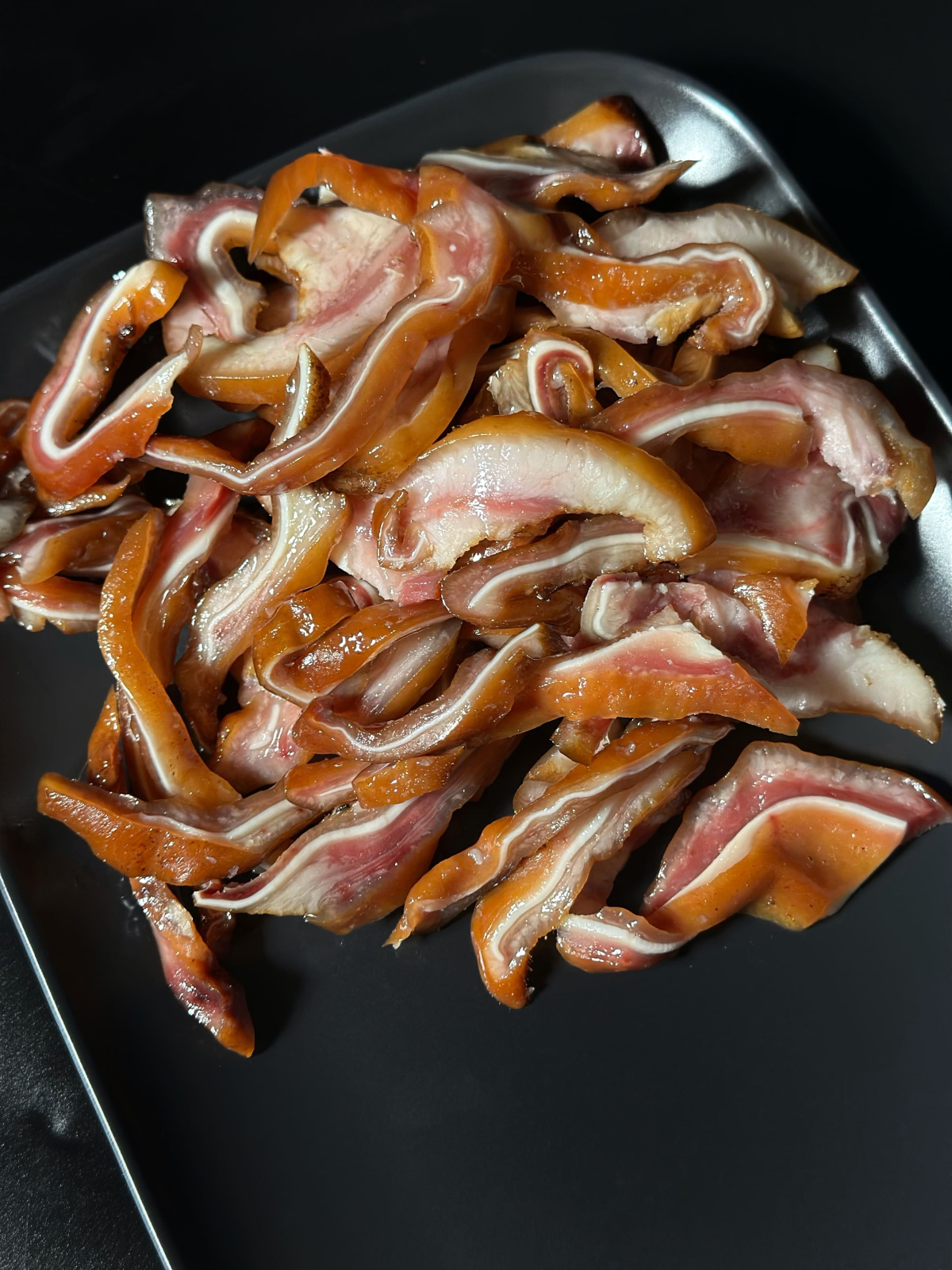 Pork ears with garlic - Image 2