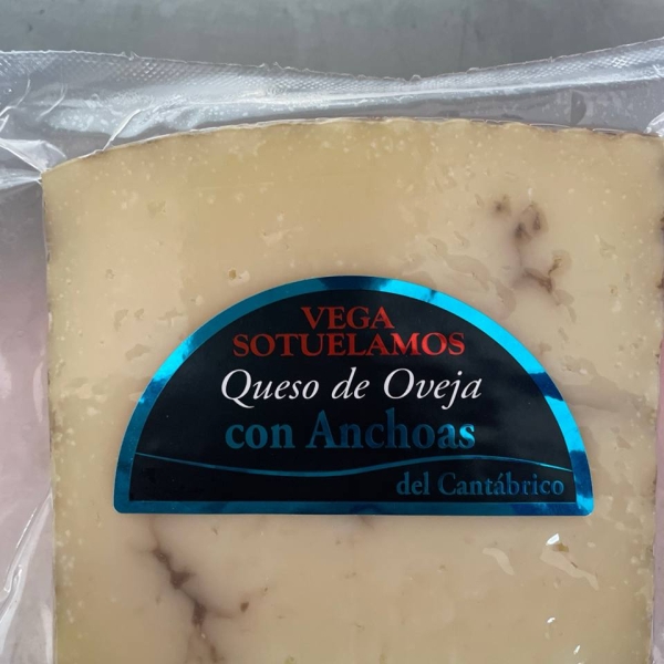 Сир con Anchoas