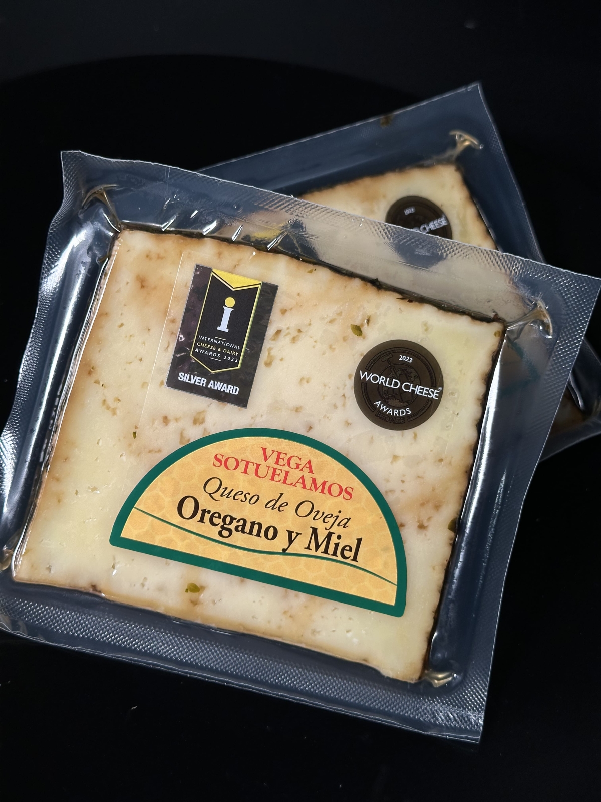 Queso al Orégano Cheese