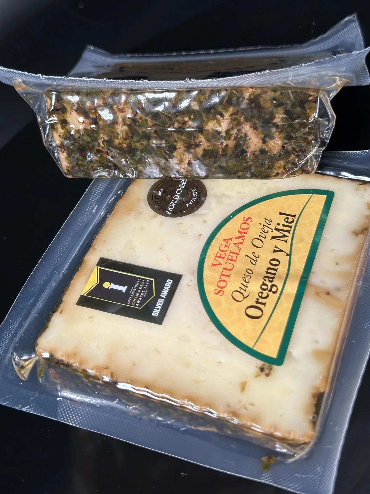 Queso al Orégano Cheese - Image 2