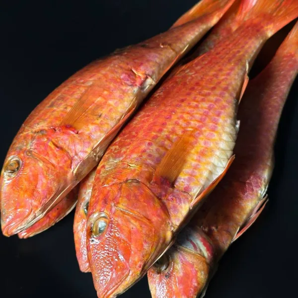 Cold-smoked red mullet